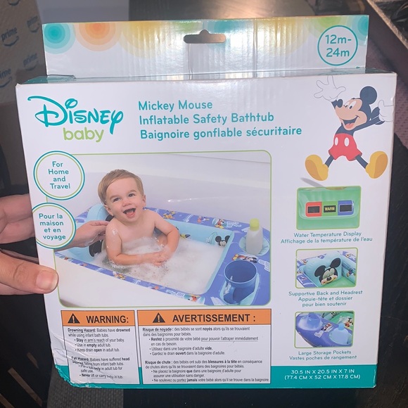 Brand new inflatable Mickey Mouse Bathtub